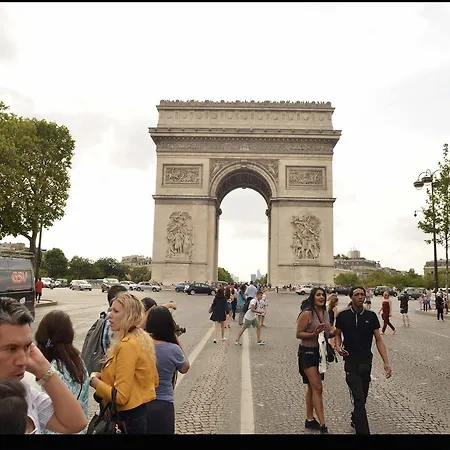 Cosy Champs Elysees *